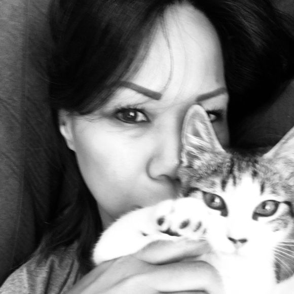 Meet your Posher, Janese - Picture 1 of 1